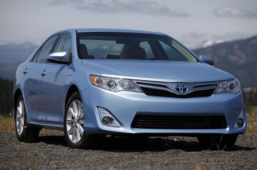  Toyota Camry Hybrid 2012 года  (фото 60 из 71)